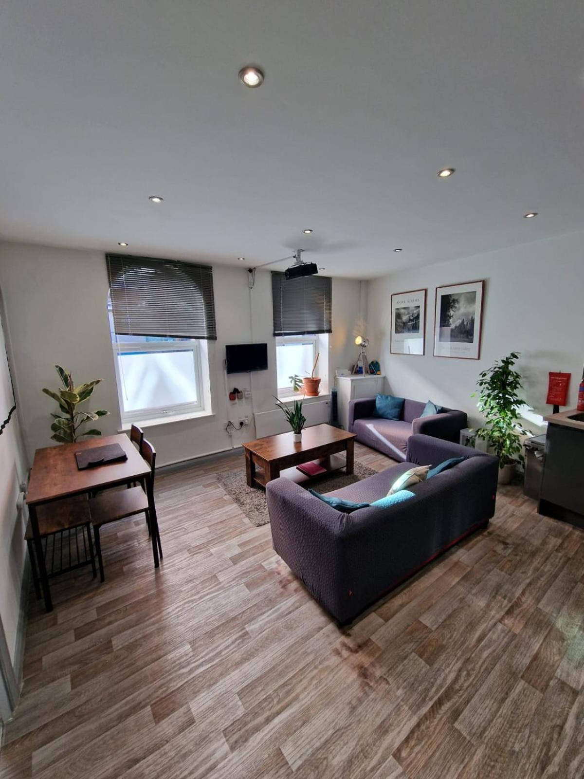Smart Town Centre Apartments Apartment *